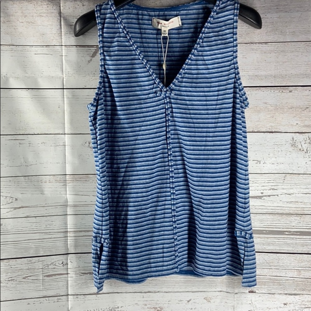Max studio blue stripes sleeveless tank